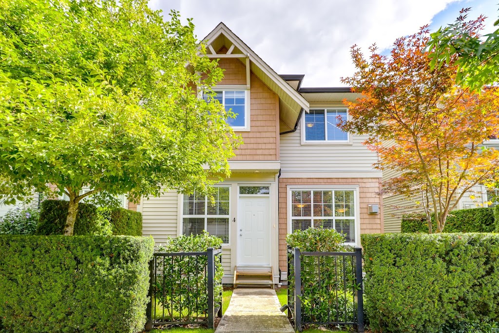 Valentin Home Photography | 555 Foster Ave, Coquitlam, BC V3J 0B6, Canada | Phone: (778) 999-3260