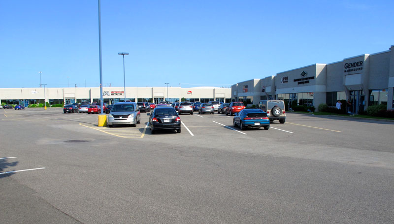 Complexe Sicard | 50 Rue Sicard, Sainte-Thérèse, QC J7E 5R1, Canada | Phone: (450) 430-5560