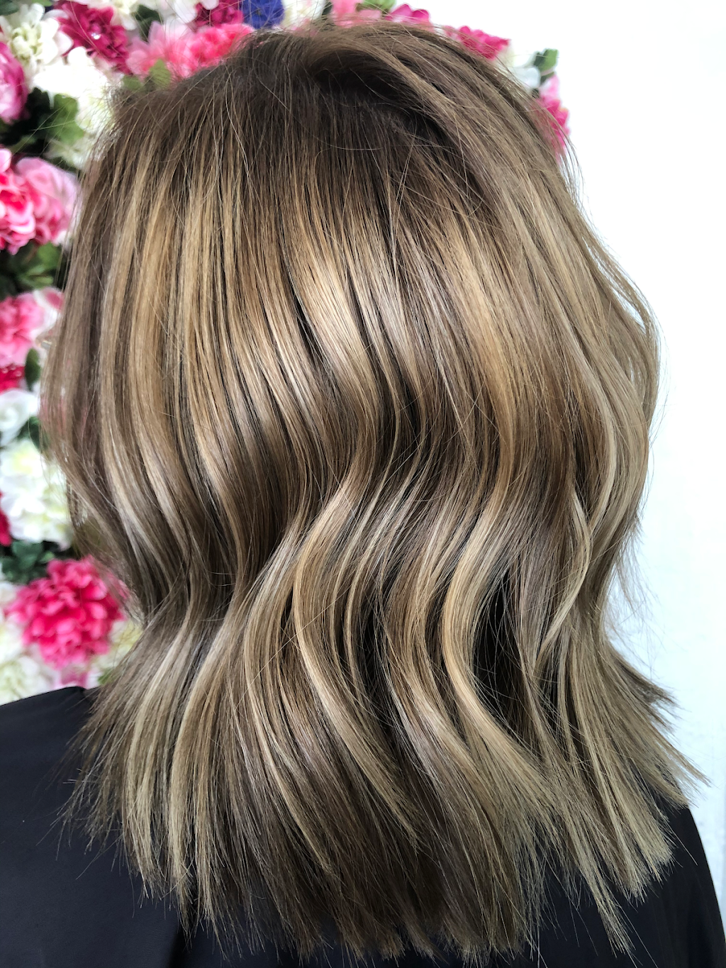 Blown and Balayaged | 74 Facer St Unit 4, St. Catharines, ON L2M 5J2, Canada | Phone: (289) 362-5911