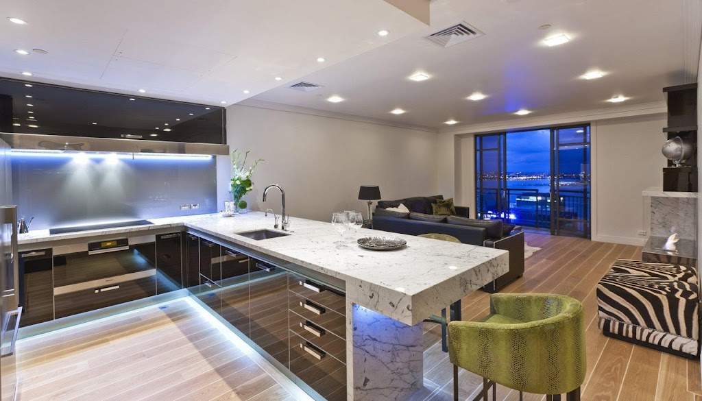 Deep Cove Designs | 1931 Rockcliff Rd, North Vancouver, BC V7G 1X3, Canada | Phone: (604) 906-1206