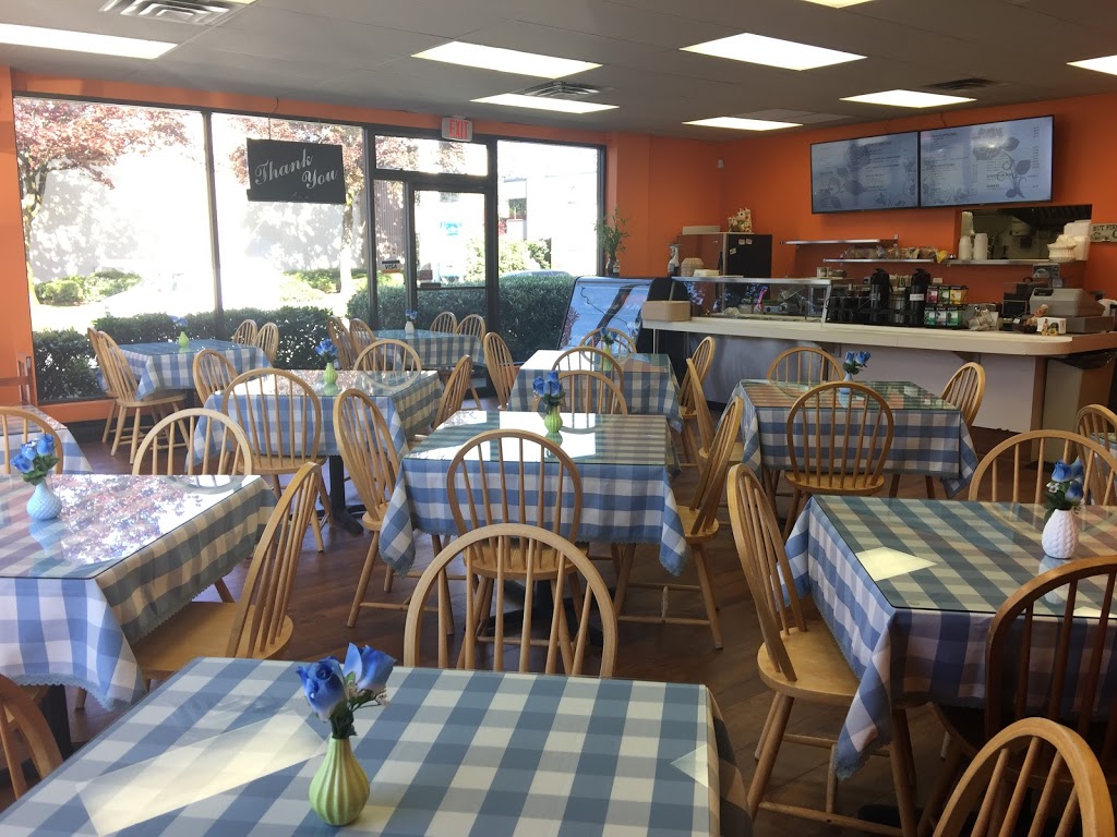 Red Garden Cafe | 3260 Viking Way #2, Richmond, BC V6V 1N6, Canada | Phone: (604) 231-9303