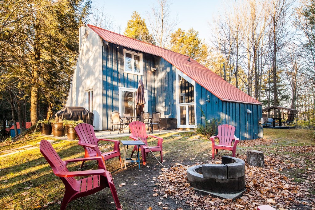 Les Chalets Côté Belval | 9 Rue des Pommiers, Orford, QC J1X 7C6, Canada | Phone: (514) 923-2335