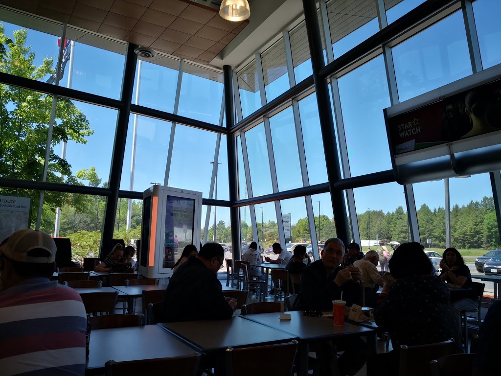 A&W Canada | ONroute Mallorytown South, 680 Highway 401 Eastbound, Mallorytown, ON K0E 1R0, Canada | Phone: (613) 923-2611