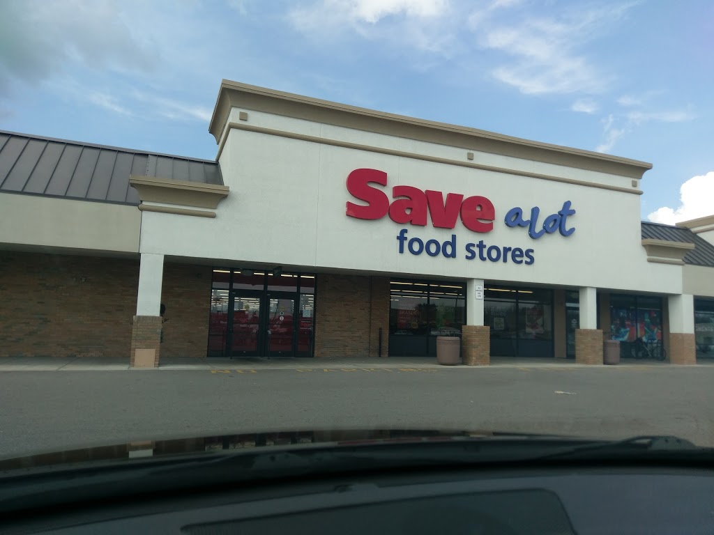 Save A Lot | 2429 Military Rd, Niagara Falls, NY 14304, USA | Phone: (716) 297-1986