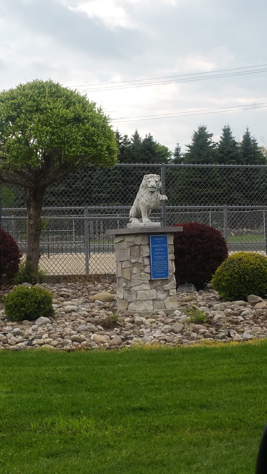 Clarence Town Park | 10405 Main St, Clarence, NY 14031, USA | Phone: (716) 741-8927