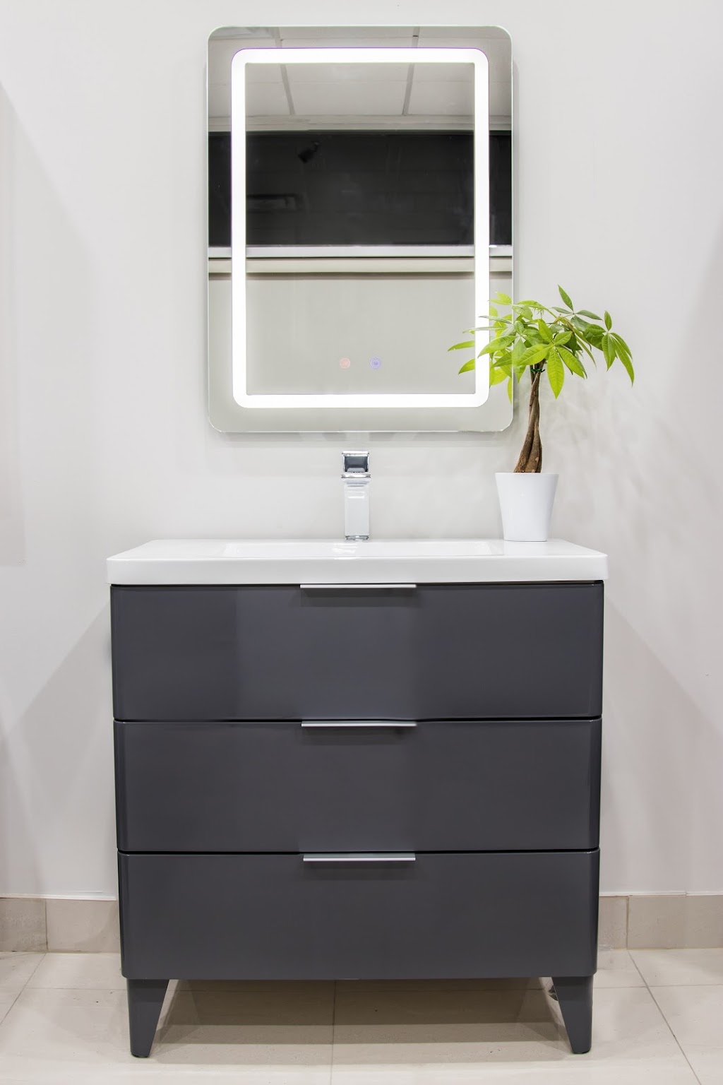 Ace Home Centre | 40 New Delhi Dr #108, Markham, ON L3S 0B5, Canada | Phone: (647) 746-4357