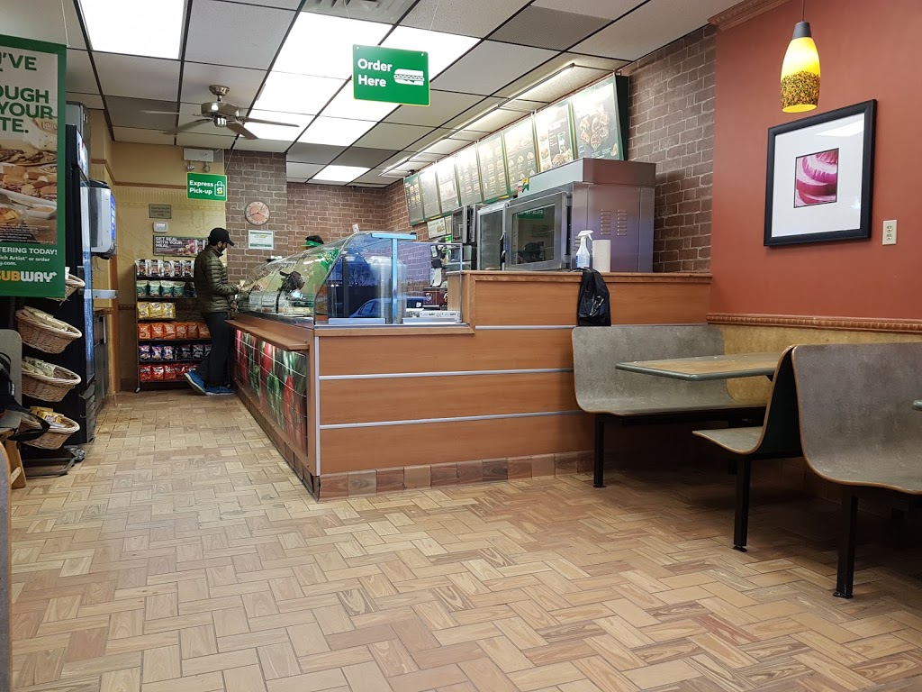 Subway | 2709B Avonhurst Dr, Regina, SK S4R 3J3, Canada | Phone: (306) 545-1983