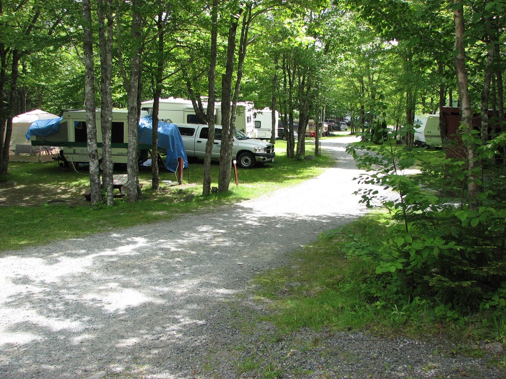 E&F Webber Lakeside Park | 738 Upper Lakeville Rd, Jeddore Oyster Ponds, NS B0J 1W0, Canada | Phone: (902) 845-2340