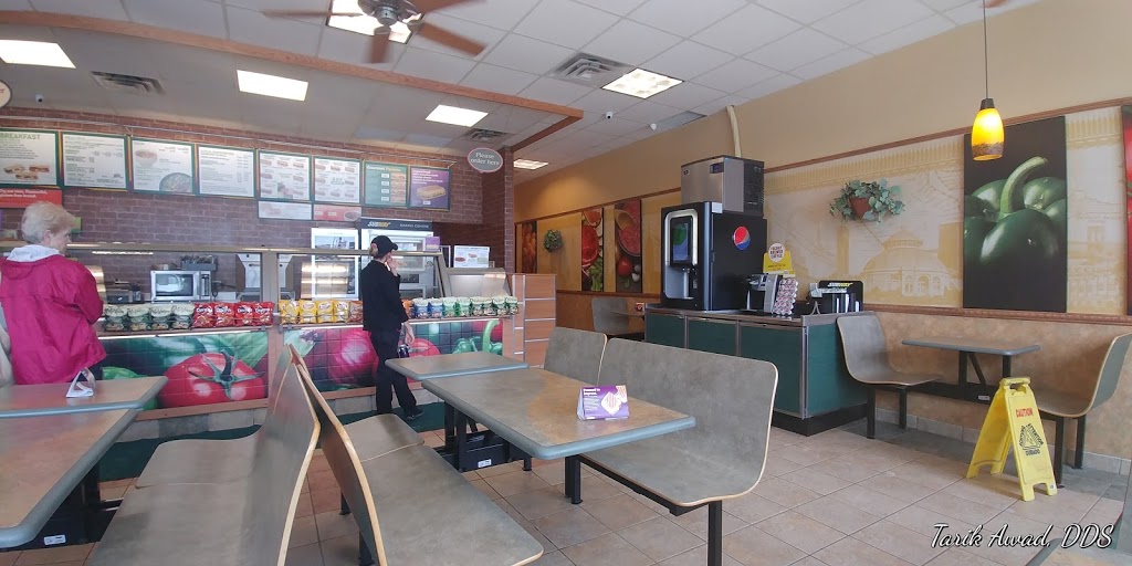 Subway | 7 Commerce Rd, Angus, ON L0M 1B2, Canada | Phone: (705) 424-4000