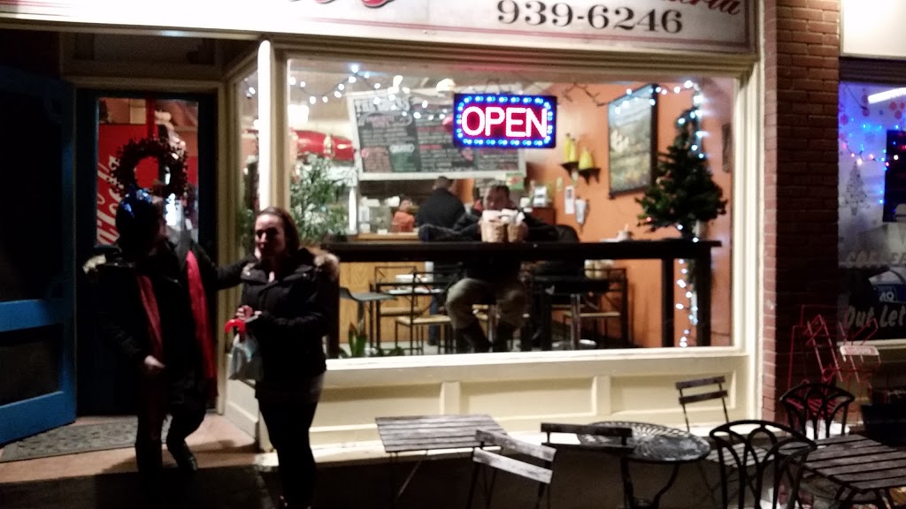 Leonardos On Main | 289 Main St, Schomberg, ON L0G 1T0, Canada | Phone: (905) 939-6246