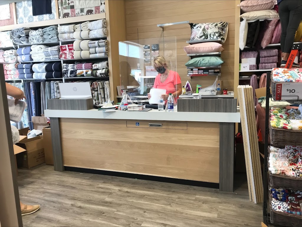QE Home | Heartland Town Centre, 905 Britannia Rd W, Mississauga, ON L5V 2X8, Canada | Phone: (905) 542-0848