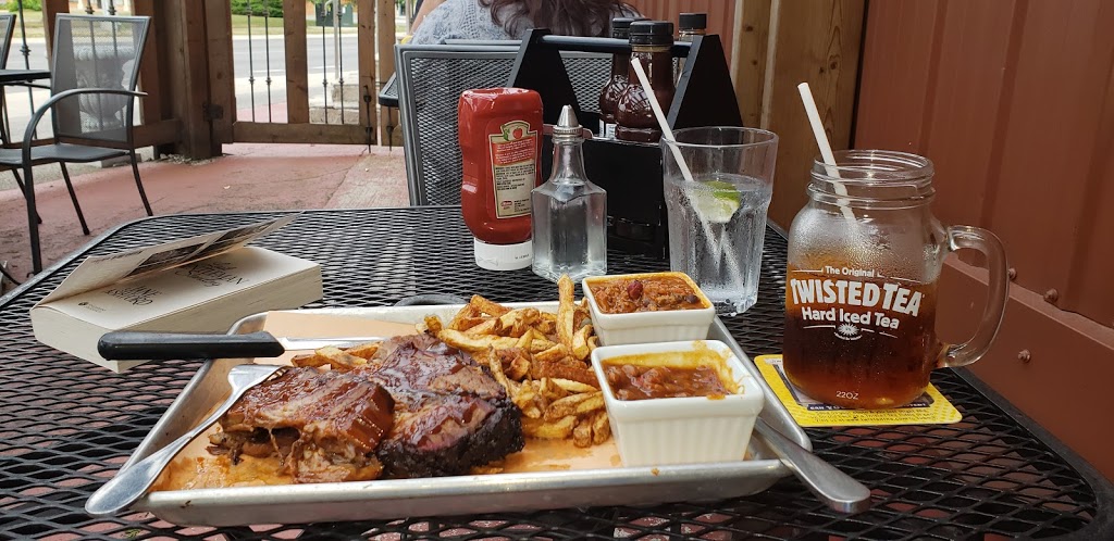 Rib Crib And Smokehouse | 106 Lakeport Rd, St. Catharines, ON L2N 4R1, Canada | Phone: (905) 934-1231
