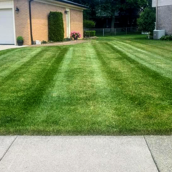 Simon’s Lawn Care | 10026 Florence St, St Thomas, ON N5P 4L7, Canada | Phone: (226) 270-6061