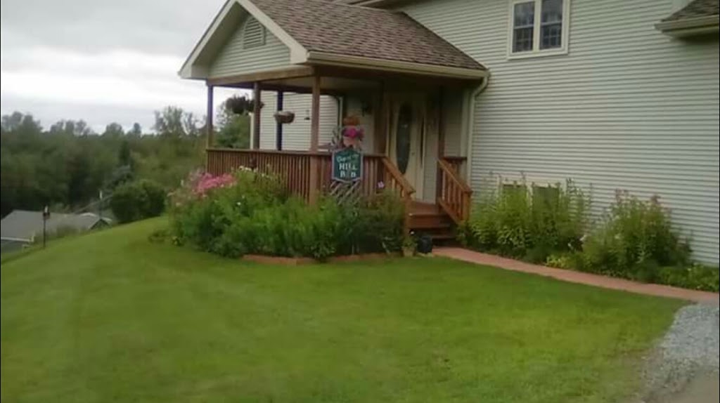 Top of the Hill | 133 Sunrise Dr, Newport, VT 05855, USA | Phone: (802) 323-3848
