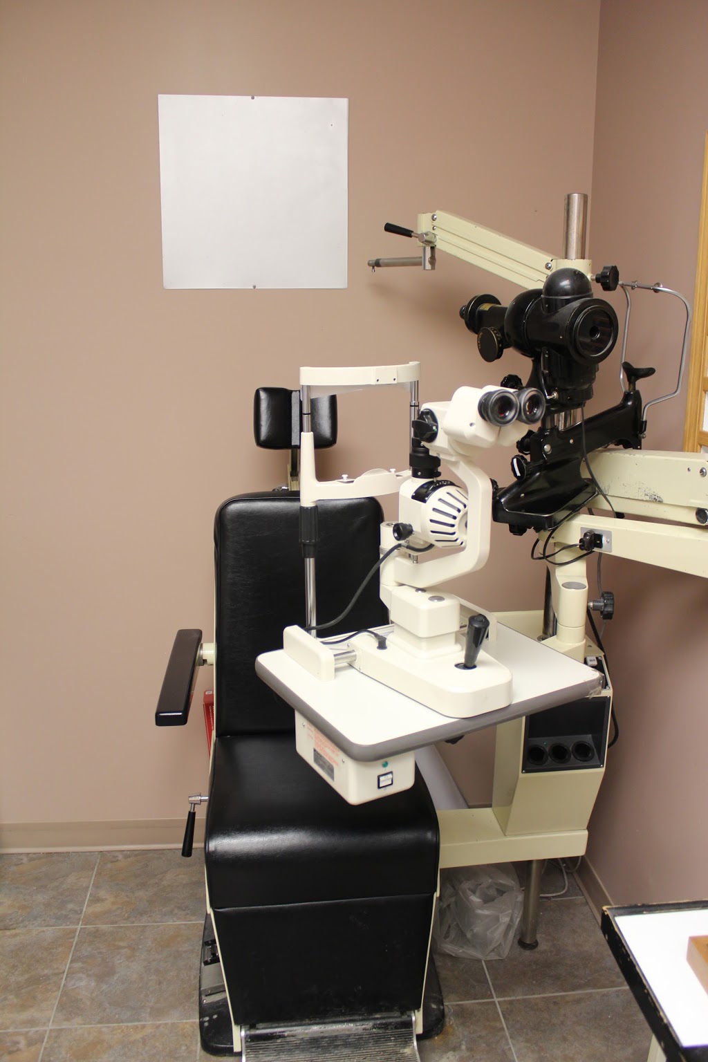 South Winnipeg Eye Centre | 5 - 1500 Dakota St, Winnipeg, MB R2N 3Y7, Canada | Phone: (204) 254-8011
