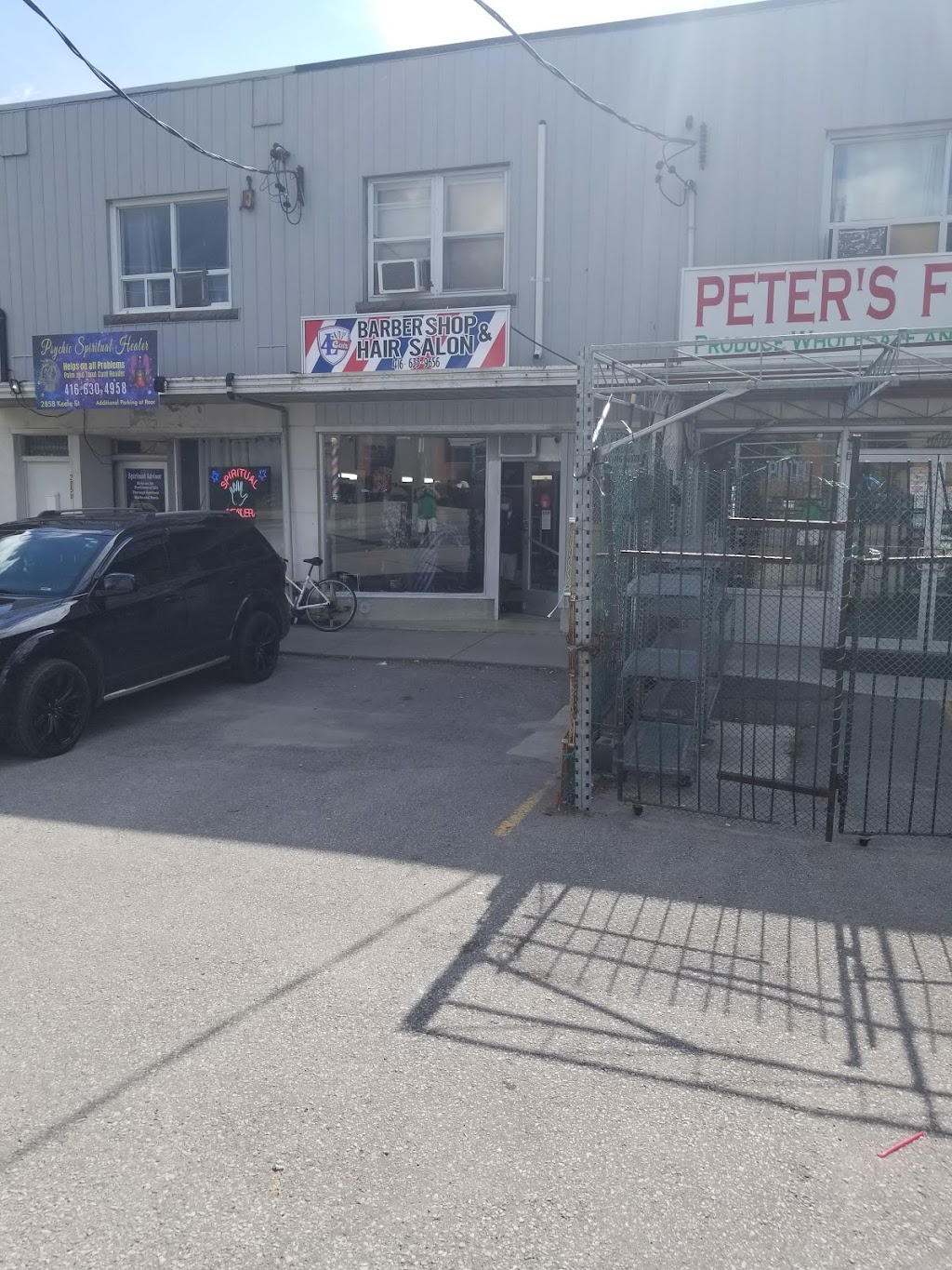 4Ls CUTZ | 2860 Keele St, North York, ON M3M 2G8, Canada | Phone: (416) 633-9656