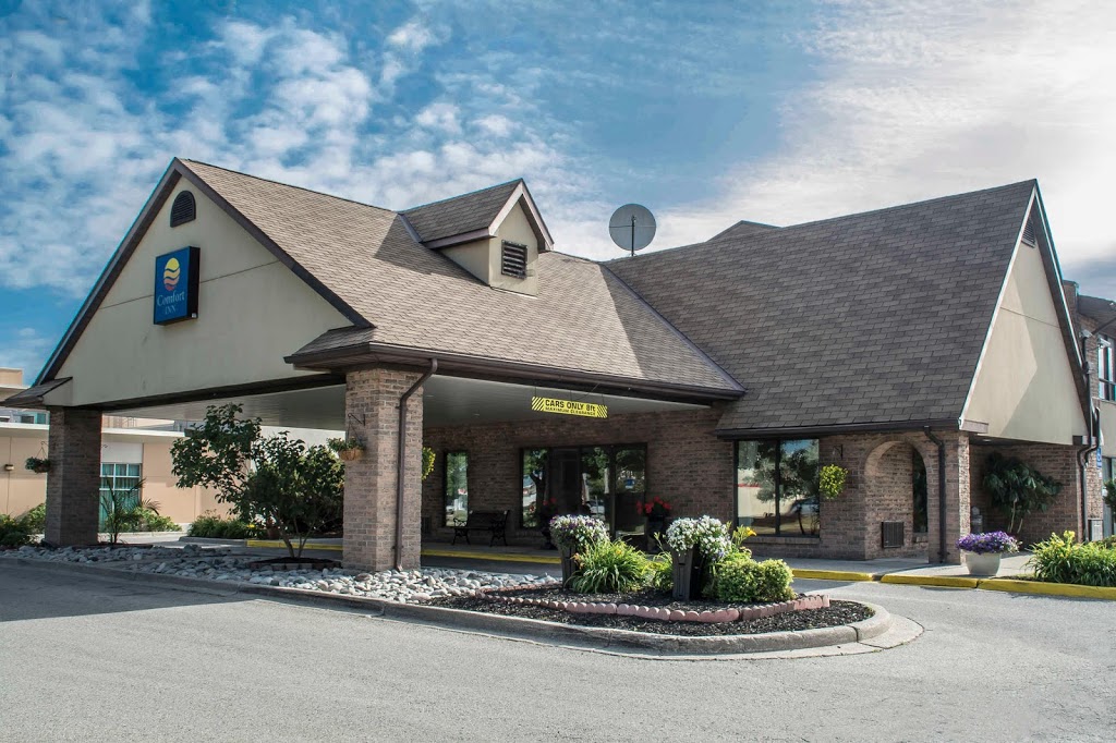 Comfort Inn | 1156 Wellington Rd, London, ON N6E 1M3, Canada | Phone: (519) 685-9300