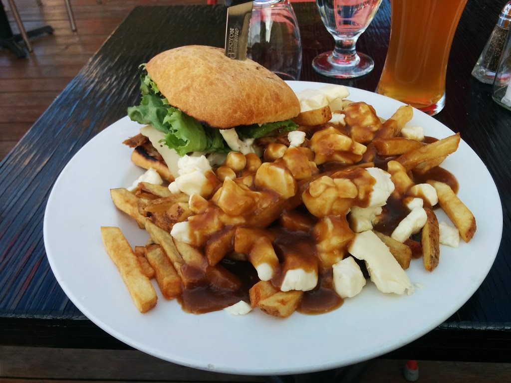 Ste-Emmélie Resto-pub | 8002 Rte Marie-Victorin, Leclercville, Quebec, QC G0S 2K0, Canada | Phone: (819) 599-9995