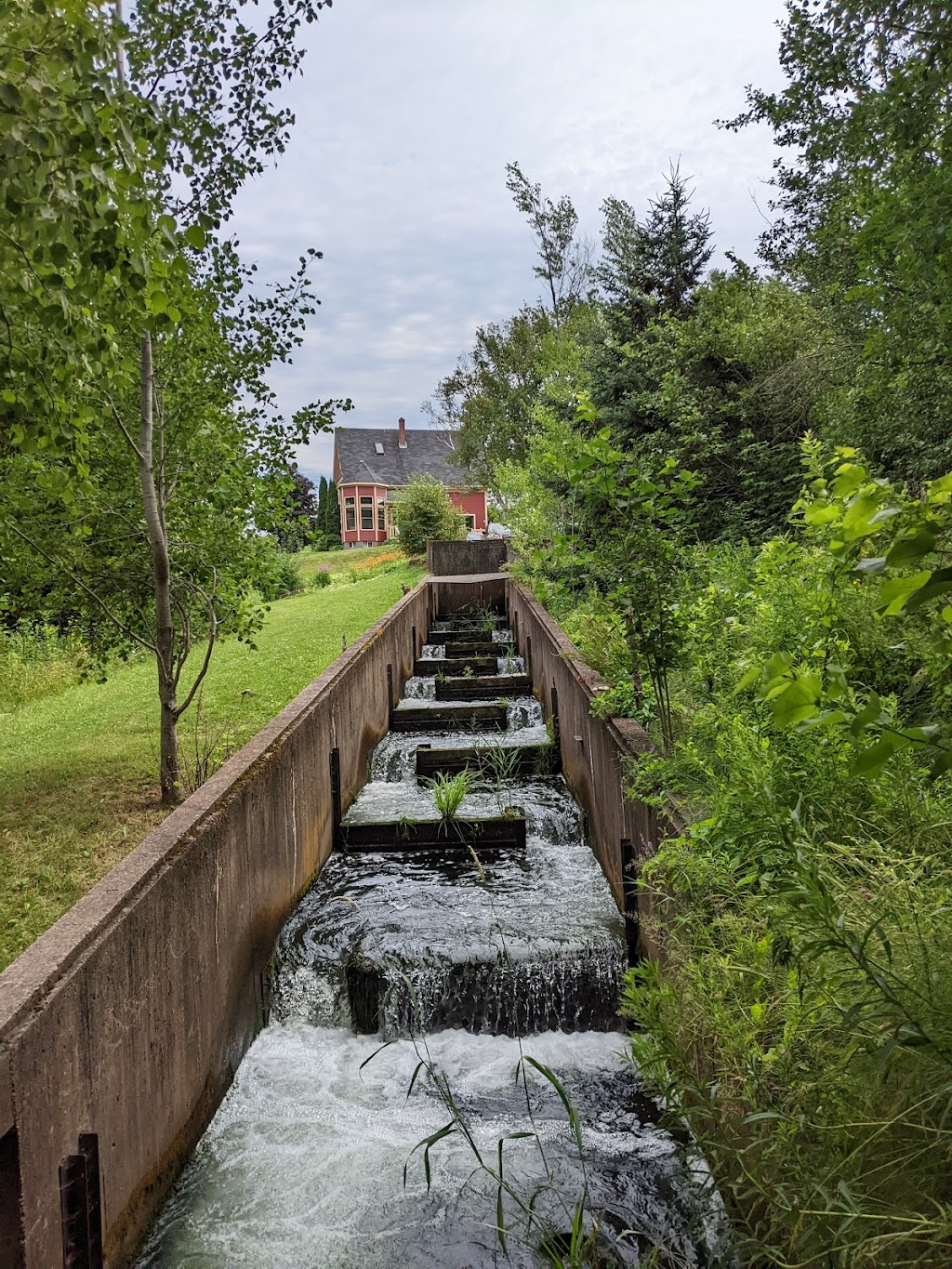 Knoxs Dam | Route 320,, Victoria Cross, PE C0A 1R0, Canada | Phone: (866) 245-0037