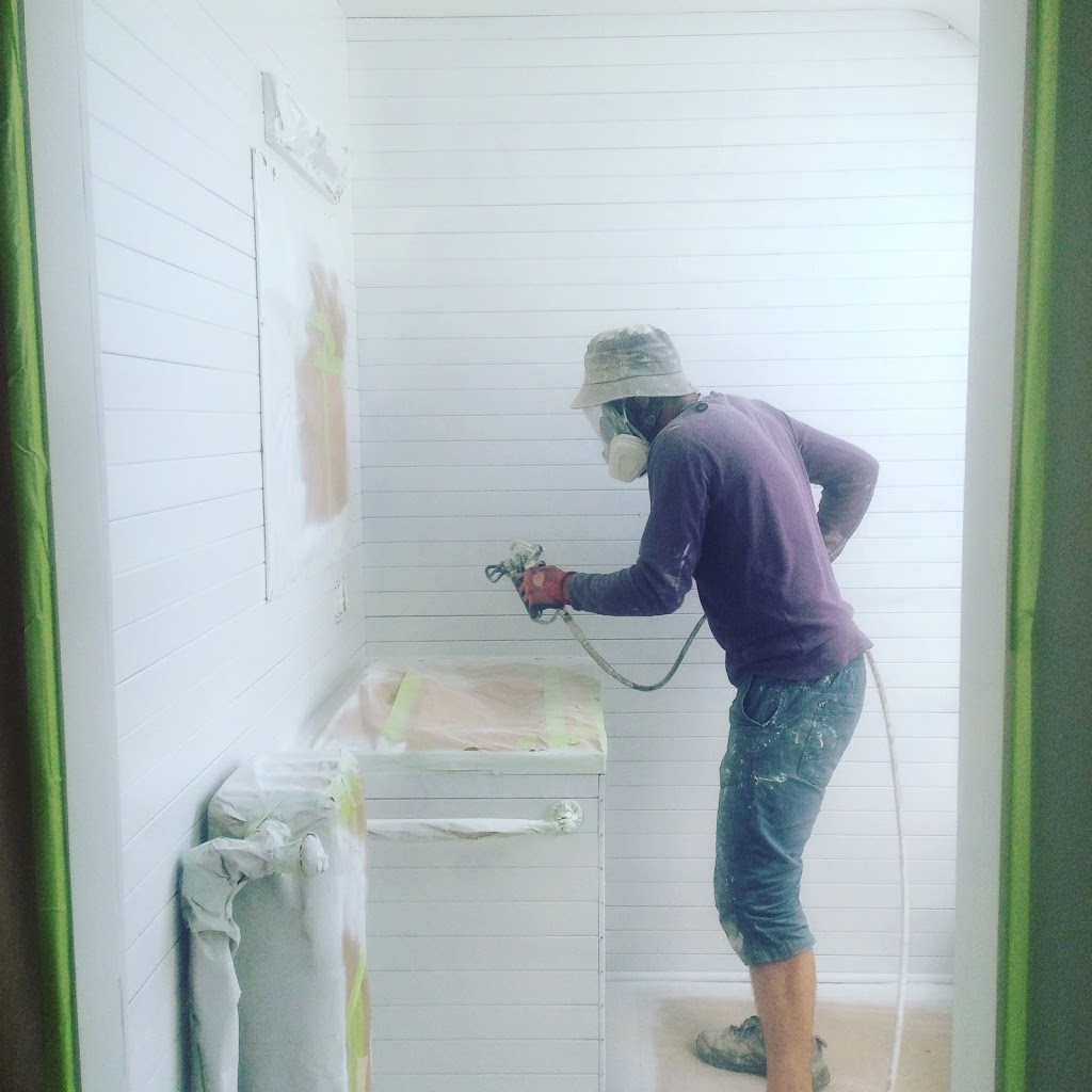 High Roller Painters | 334 5th St W, North Vancouver, BC V7M 1K3, Canada | Phone: (604) 345-3557