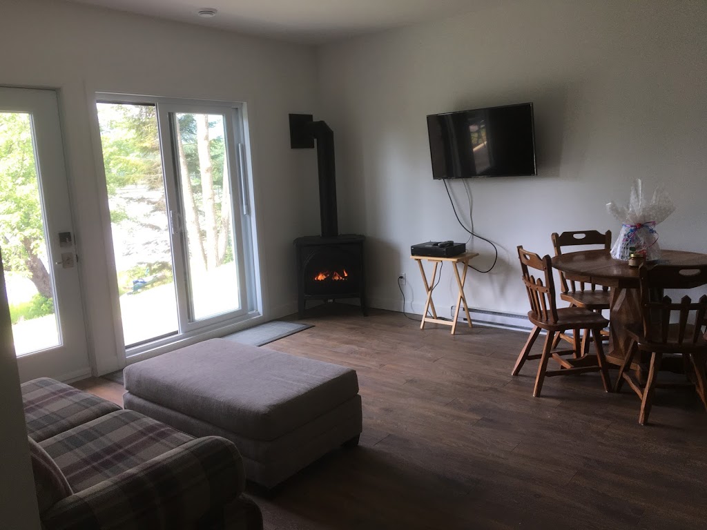Domaine Valcartier sur le Lac | 1327 5e Av, Saint-Gabriel-de-Valcartier, QC G0A 4S0, Canada | Phone: (418) 265-2410