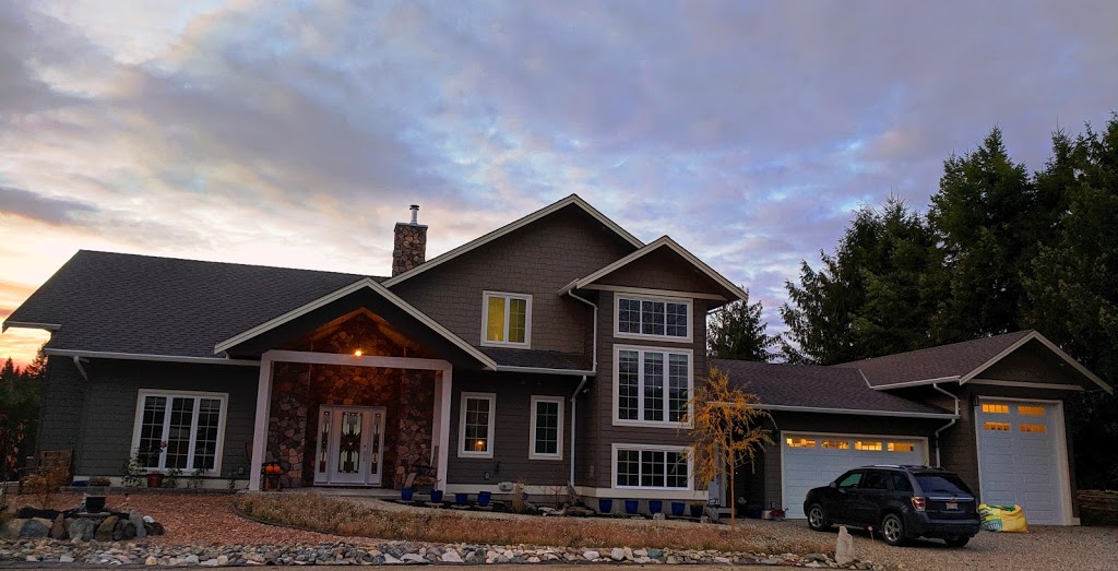Shuswap Guest Suite Vacation Rental | 2465 Waverly Dr, Blind Bay, BC V0E 1H2, Canada | Phone: (780) 405-1550
