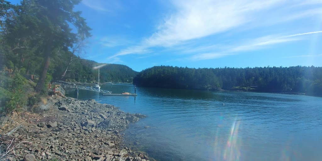 Saturna Lighthouse Pub | 100 E Point Rd, Saturna, BC V0N 2Y0, Canada | Phone: (250) 539-5725