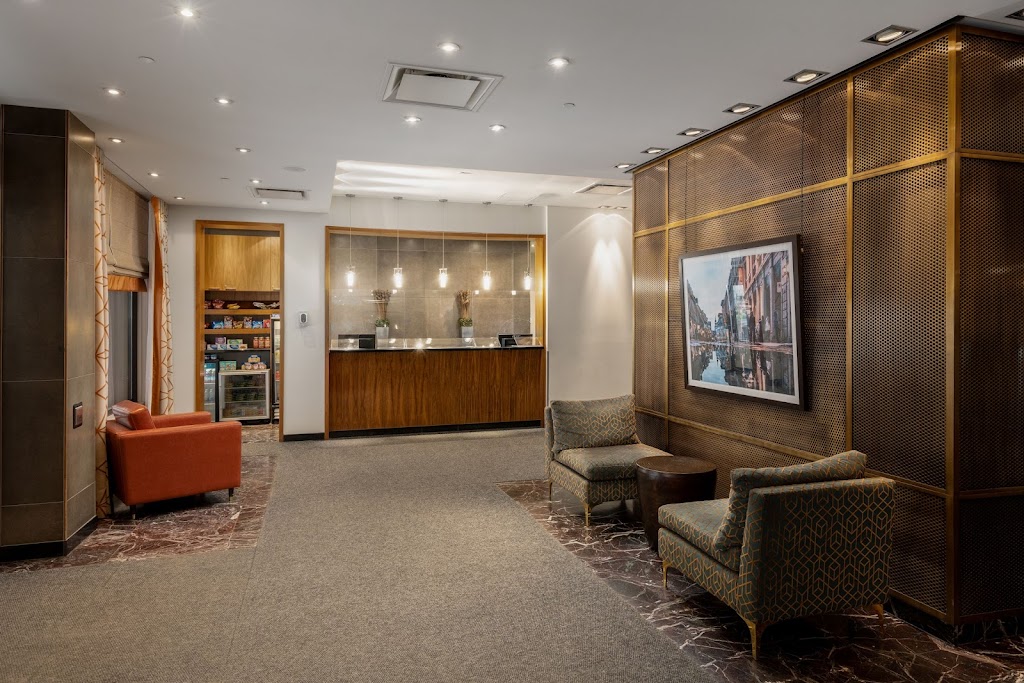 Hôtel 2170 Lincoln Downtown Montreal | 2170 Av. Lincoln, Montréal, QC H3H 1J3, Canada | Phone: (514) 935-9224