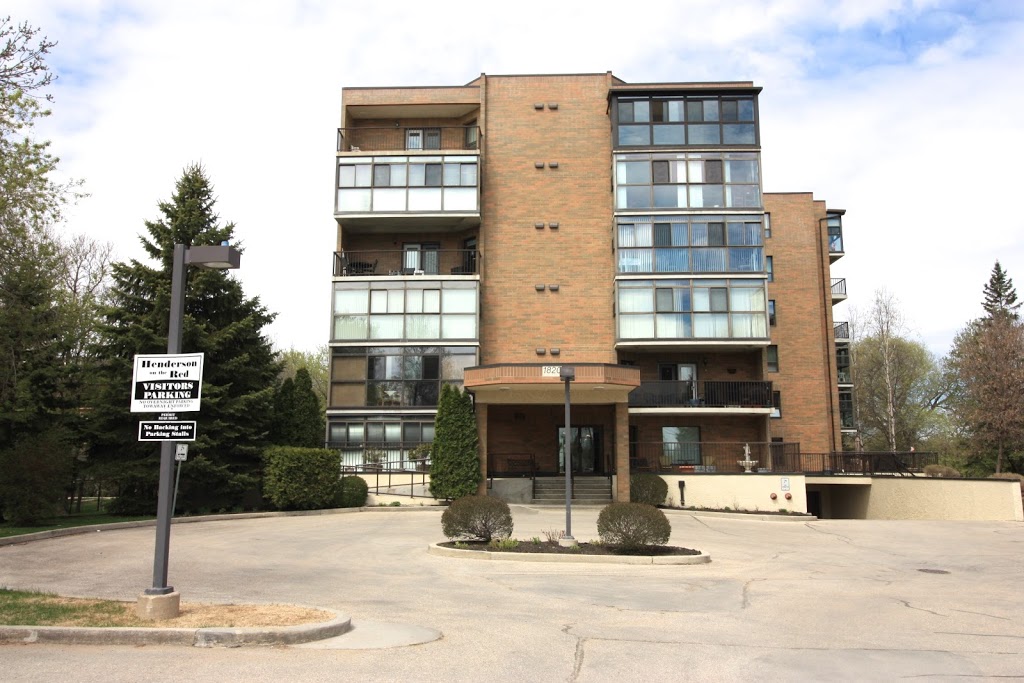 Winnipeg Real Estate agent | 633 Stafford St, Winnipeg, MB R3M 2X6, Canada | Phone: (204) 918-0346