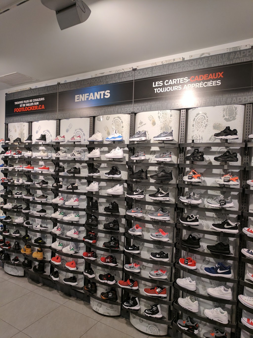 Foot Locker | 7999 Blvd Gal D Anjou Ste K008 Ville D, Anjou, QC H1M 1W9, Canada | Phone: (514) 352-2321