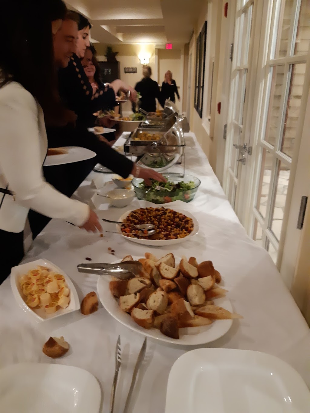 Cains Catering | 410 St Vincent St, Barrie, ON L4M 4A6, Canada | Phone: (705) 503-4040