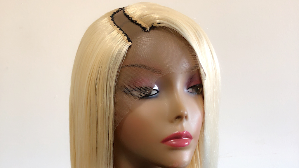 Suzzy’s Posh Hair | 160 McBride Ave, Bowmanville, ON L1C 0J4, Canada | Phone: (437) 929-1828