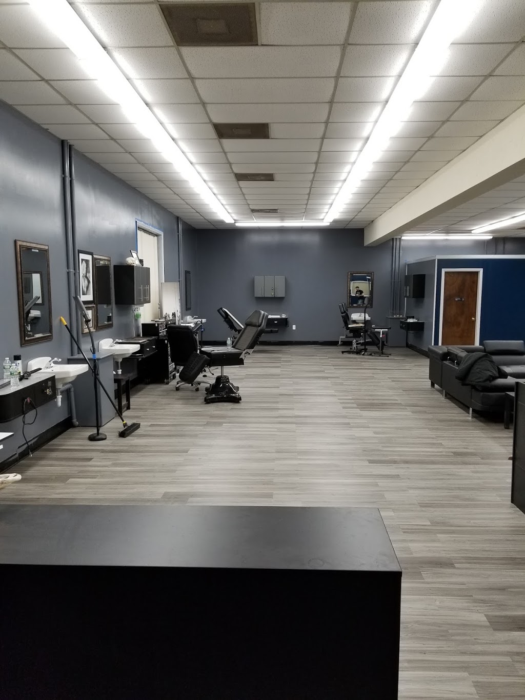 Born n Raised Tattoo Gallery Inc | 8890 Porter Rd, Niagara Falls, NY 14304, USA | Phone: (716) 297-0527