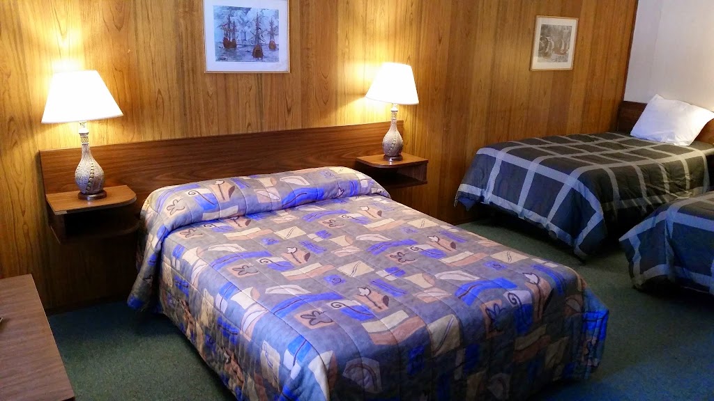 Robbies Motel | 1067 Todd Rd, Cache Creek, BC V0K 1H0, Canada | Phone: (250) 457-6221