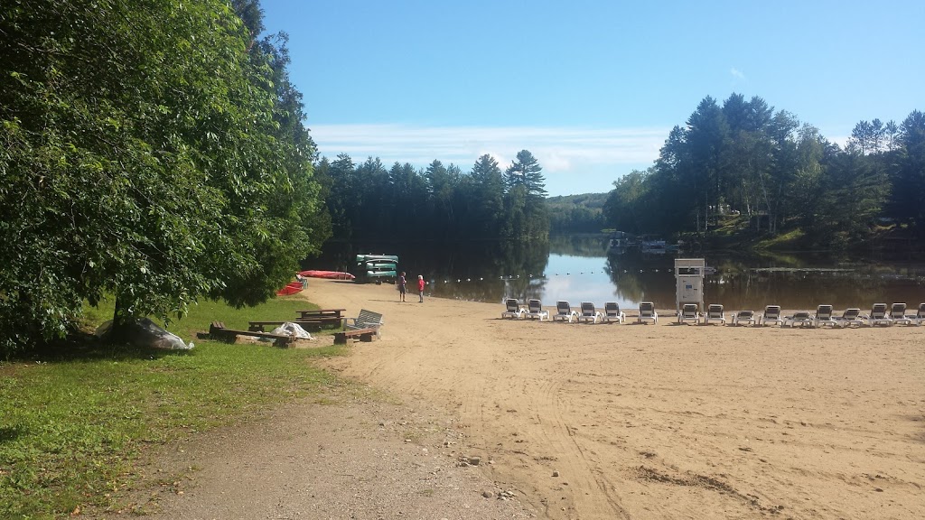 Centre touristique La Petite-Rouge | 61 Rang des Pruniers, Route 323, Saint-Émile-de-Suffolk, QC J0V 1Y0, Canada | Phone: (819) 426-2191