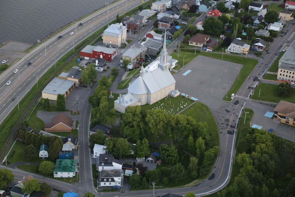 Canada Post | 8022 Ave Royale, Château-Richer, QC G0A 1N0, Canada
