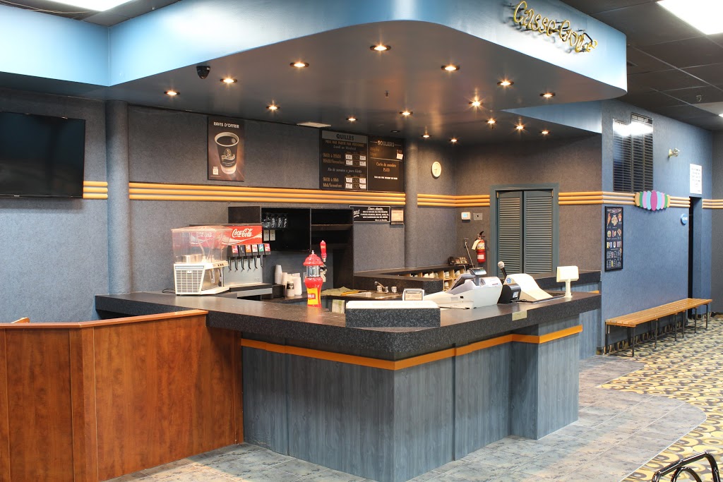 Club 300 Longueuil Bowling Quilles & Karaoké | 1626 Boulevard Taschereau, LeMoyne, QC J4P 3M9, Canada | Phone: (450) 671-7892