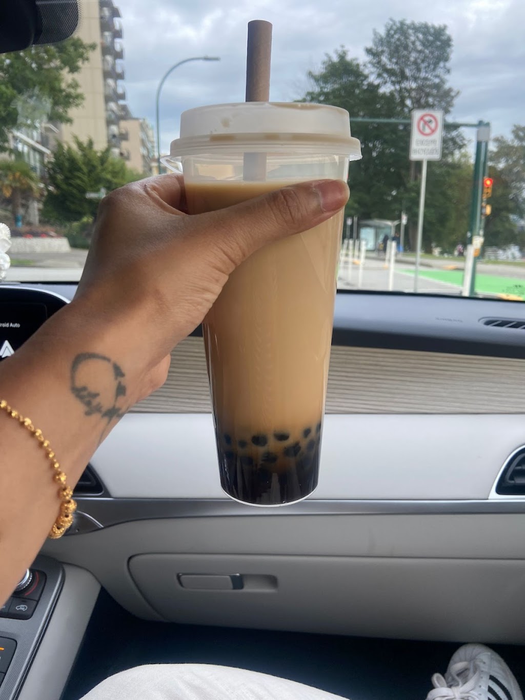 Ben Gongs Tea (English bay) 本宫的茶 | 1112 Denman St, Vancouver, BC V6G 2M8, Canada | Phone: (604) 336-9095