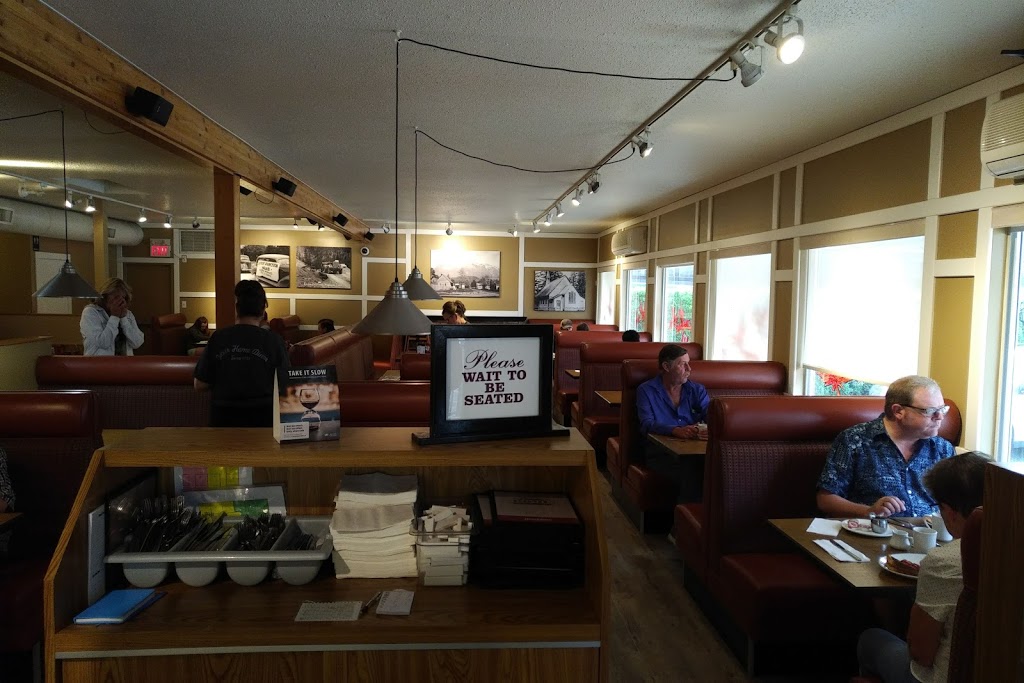 Coquihalla Motel | 724 Old Hope Princeton Way, Hope, BC V0X 1L4, Canada | Phone: (604) 869-3572