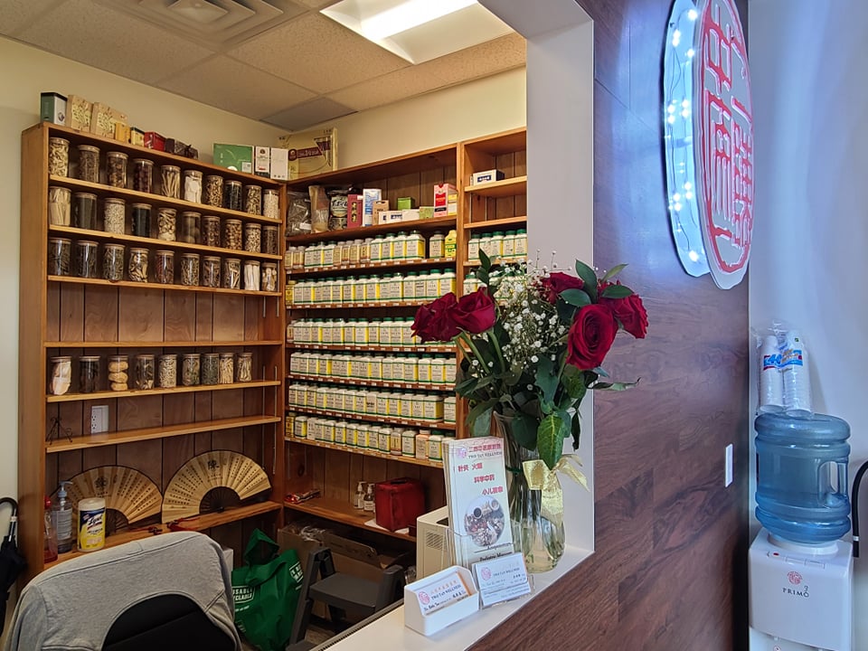 Dr. Eee Acupuncture & Natural Herbal Medicine | 35 Bloom Ln Suite 104, Bedford, NS B4B 2E6, Canada | Phone: (902) 832-8349