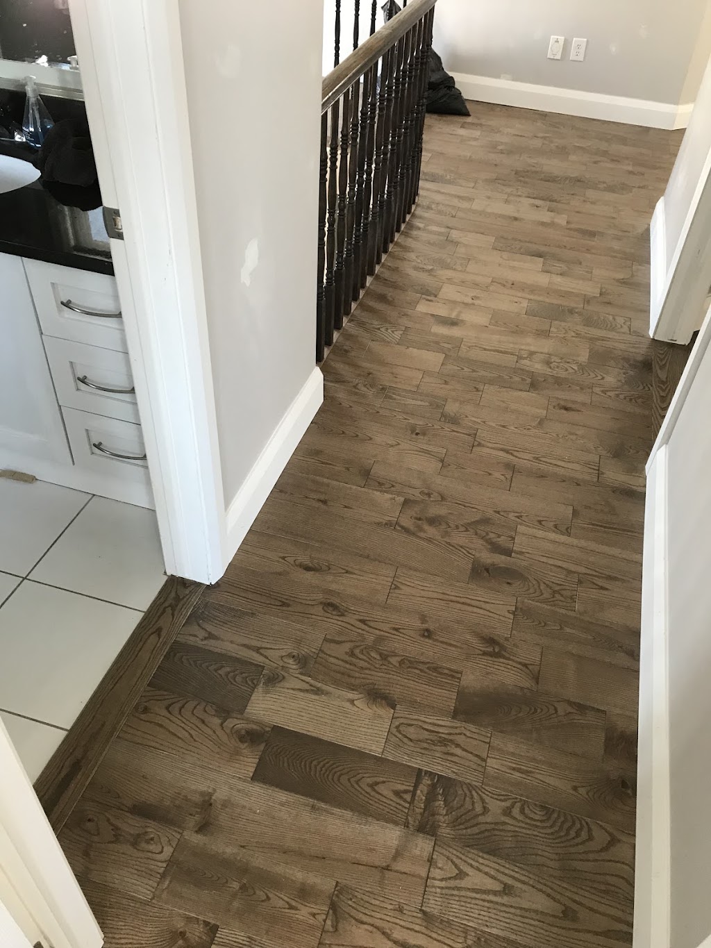 Flooring Now | 190 Desmond Trudeau Dr, Arnprior, ON K7S 0H1, Canada | Phone: (613) 720-0690