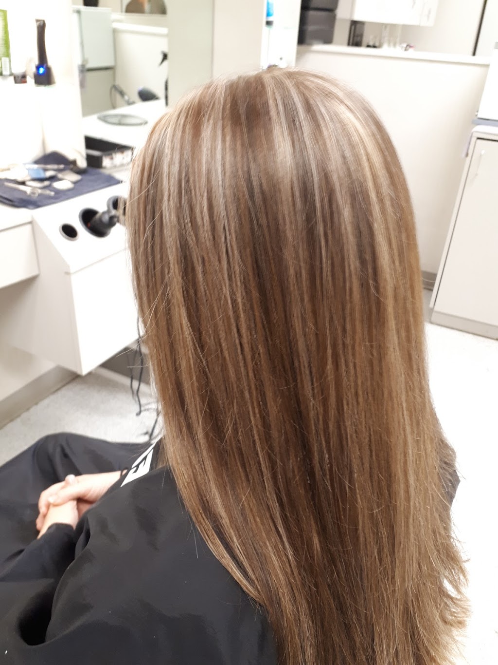 Supercuts | ABBEY SHOPPING CENTER 3, 203 North Service Rd W, Oakville, ON L6M 3R2, Canada | Phone: (905) 815-9986