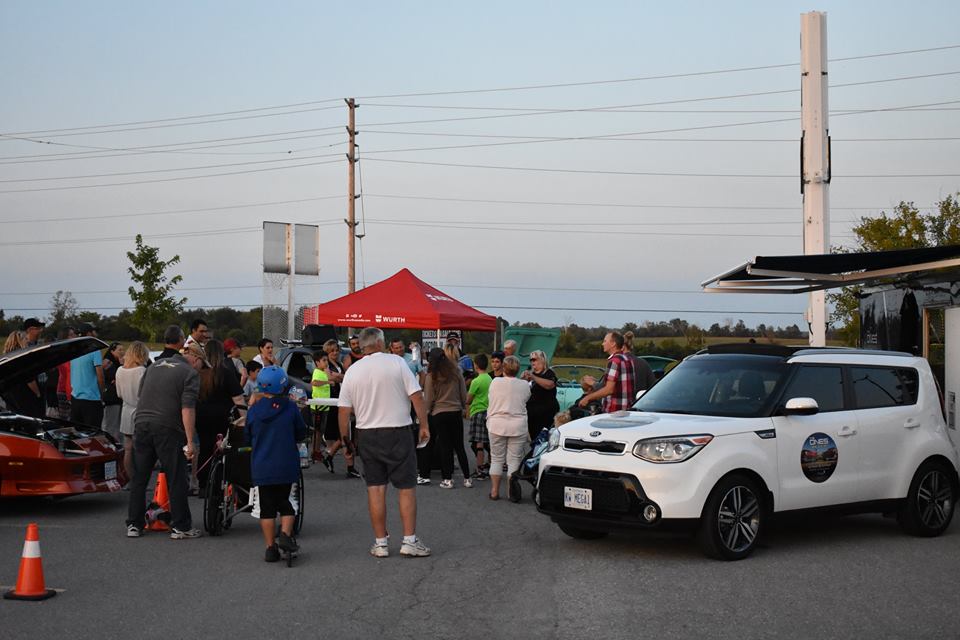 Pizzaville | 159 Metro Rd S, Keswick, ON L4P 1W7, Canada | Phone: (905) 476-7701