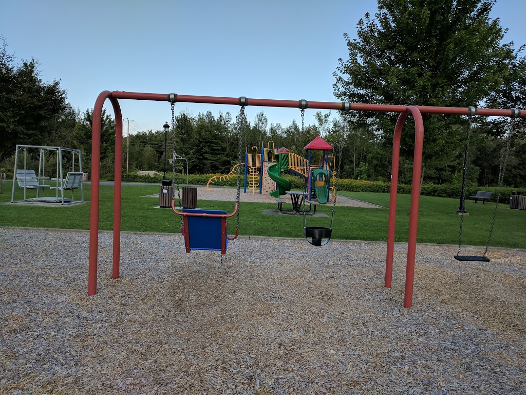 Parc Brodeur | 59 Rue de Marieville, Granby, QC J2H, Canada | Phone: (450) 776-8282