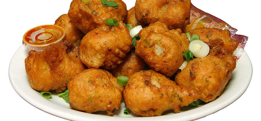 Salt & Pepper | 35 Brunel Rd #4, Mississauga, ON L4Z 3E8, Canada | Phone: (905) 568-9900