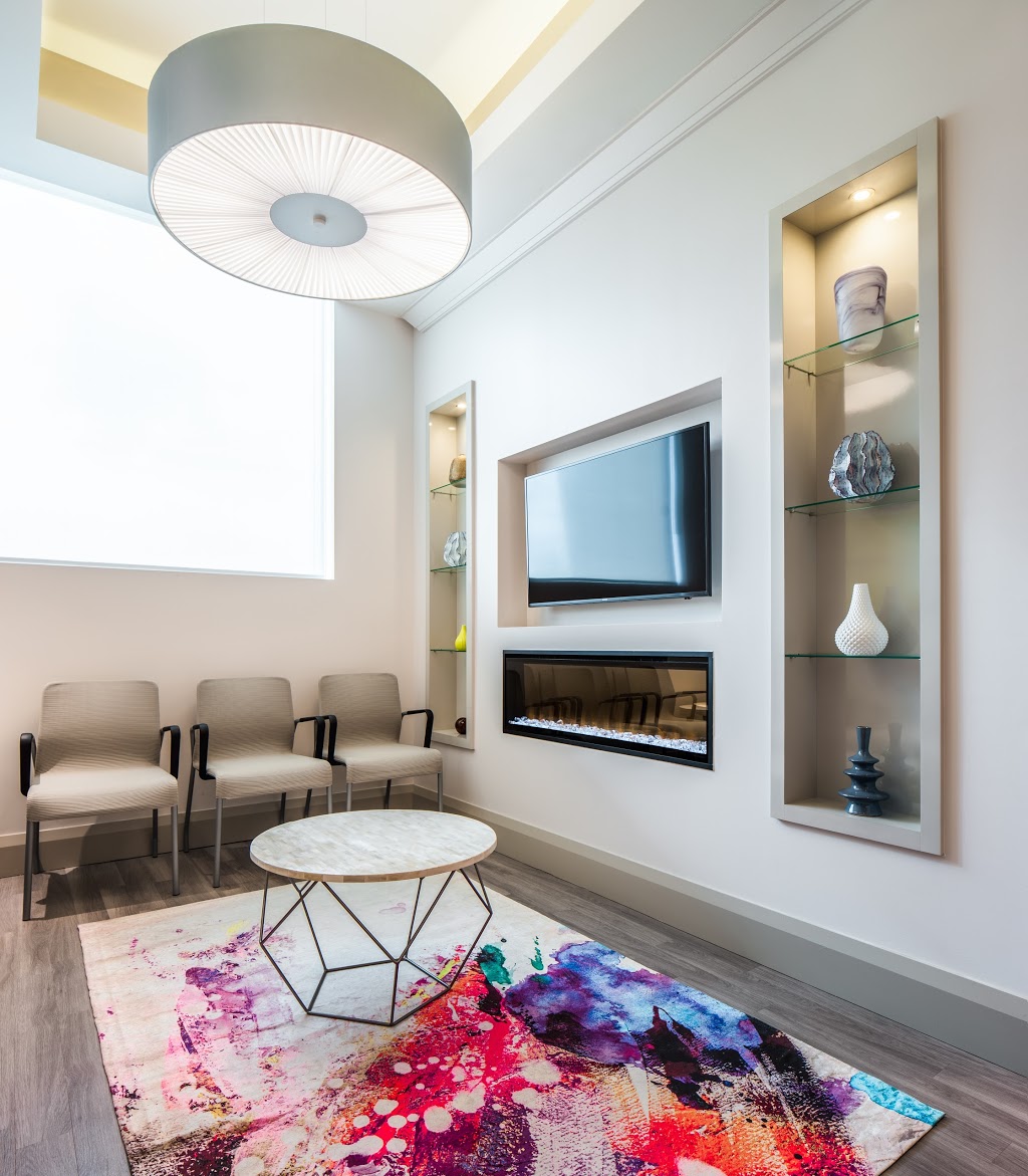 The Davis Clinic for Oral and Facial Surgery | 10 Disera Dr #210, Thornhill, ON L4J 0A7, Canada | Phone: (905) 881-2171