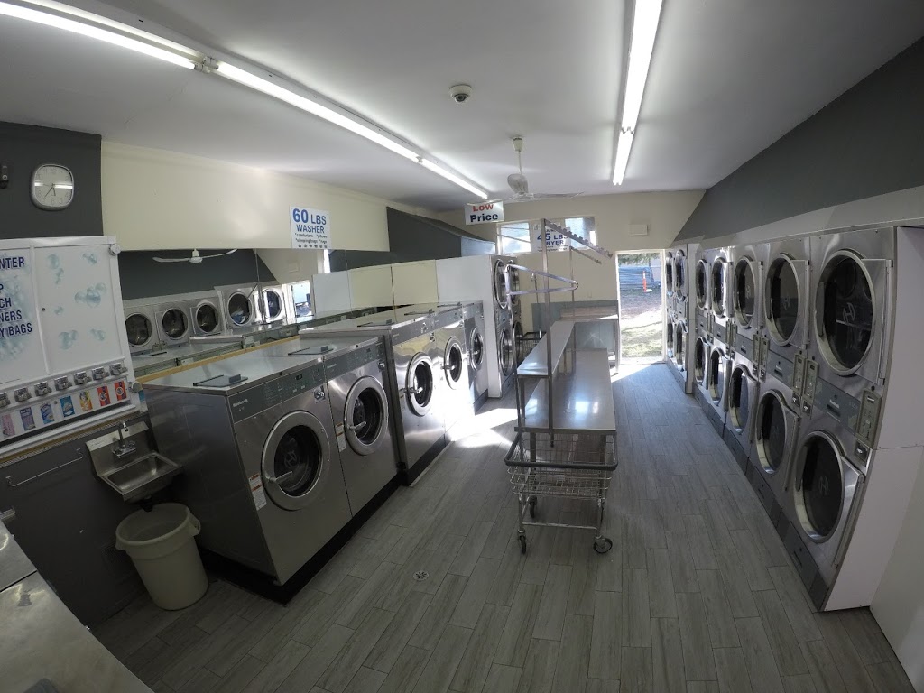 24 Hour Coin Laundromat | 2471 Lake Shore Blvd W, Etobicoke, ON M8V 1C5, Canada | Phone: (416) 255-5901