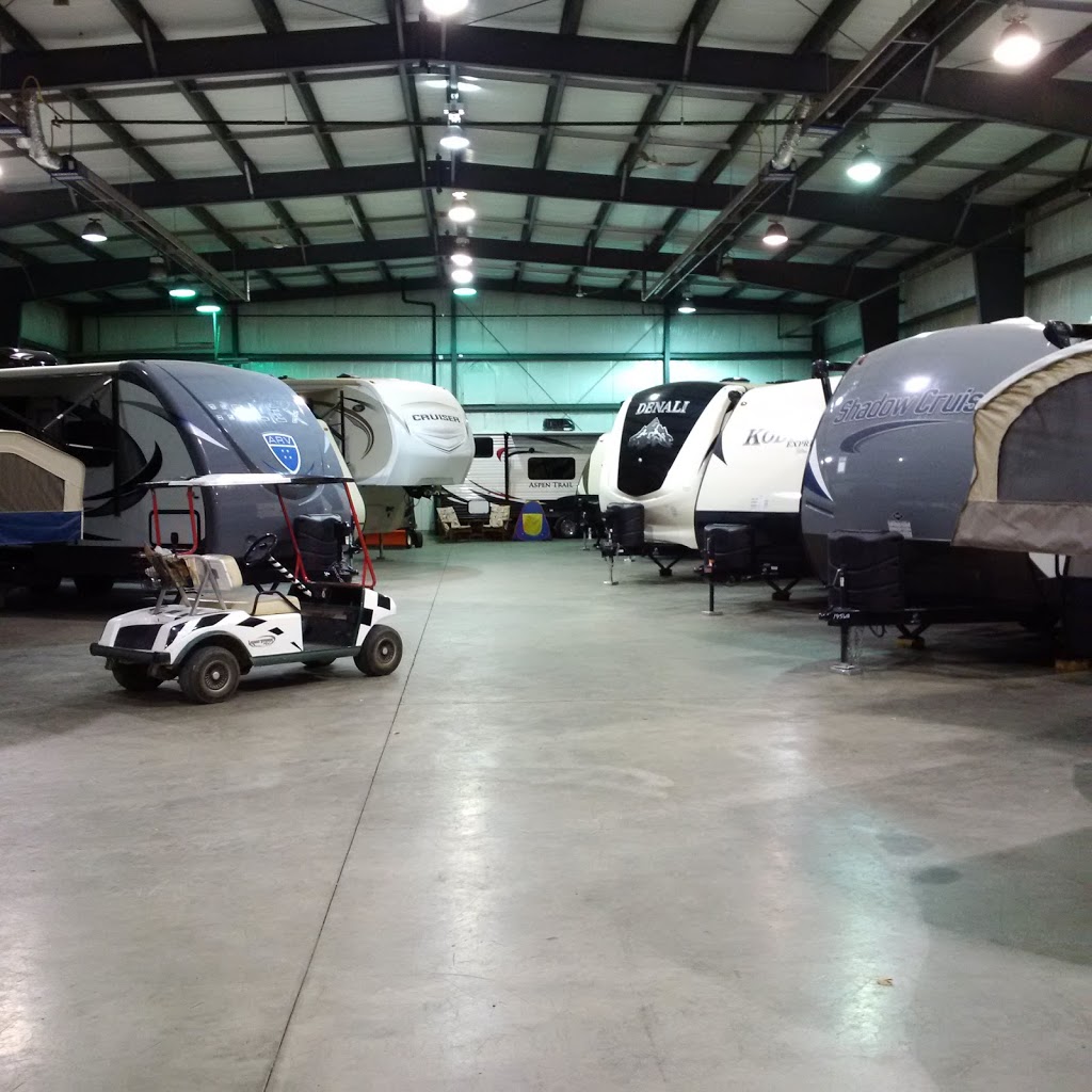 Racetrack RV - Sales Department | 262055 Balzac Blvd, Balzac, AB T4B 2T3, Canada | Phone: (403) 226-4444