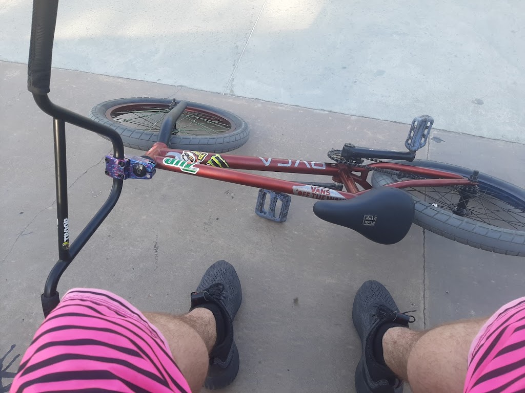 Huntington Hills Skatepark | Centre St N & 64 Ave NW, Calgary, AB T2K 4Y5, Canada | Phone: (403) 268-2489