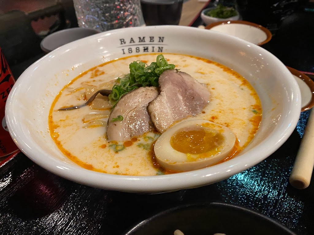 Ramen Isshin | 1217 Avenue du Mont-Royal E, Montréal, QC H2J 1Y2, Canada | Phone: (514) 522-6688